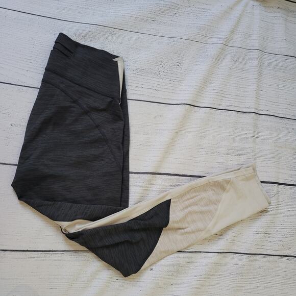 Outdoor Voices Size S	Techsweat 7/8 Zoom Leggings Black Cream Gym Workout - Picture 5 of 8